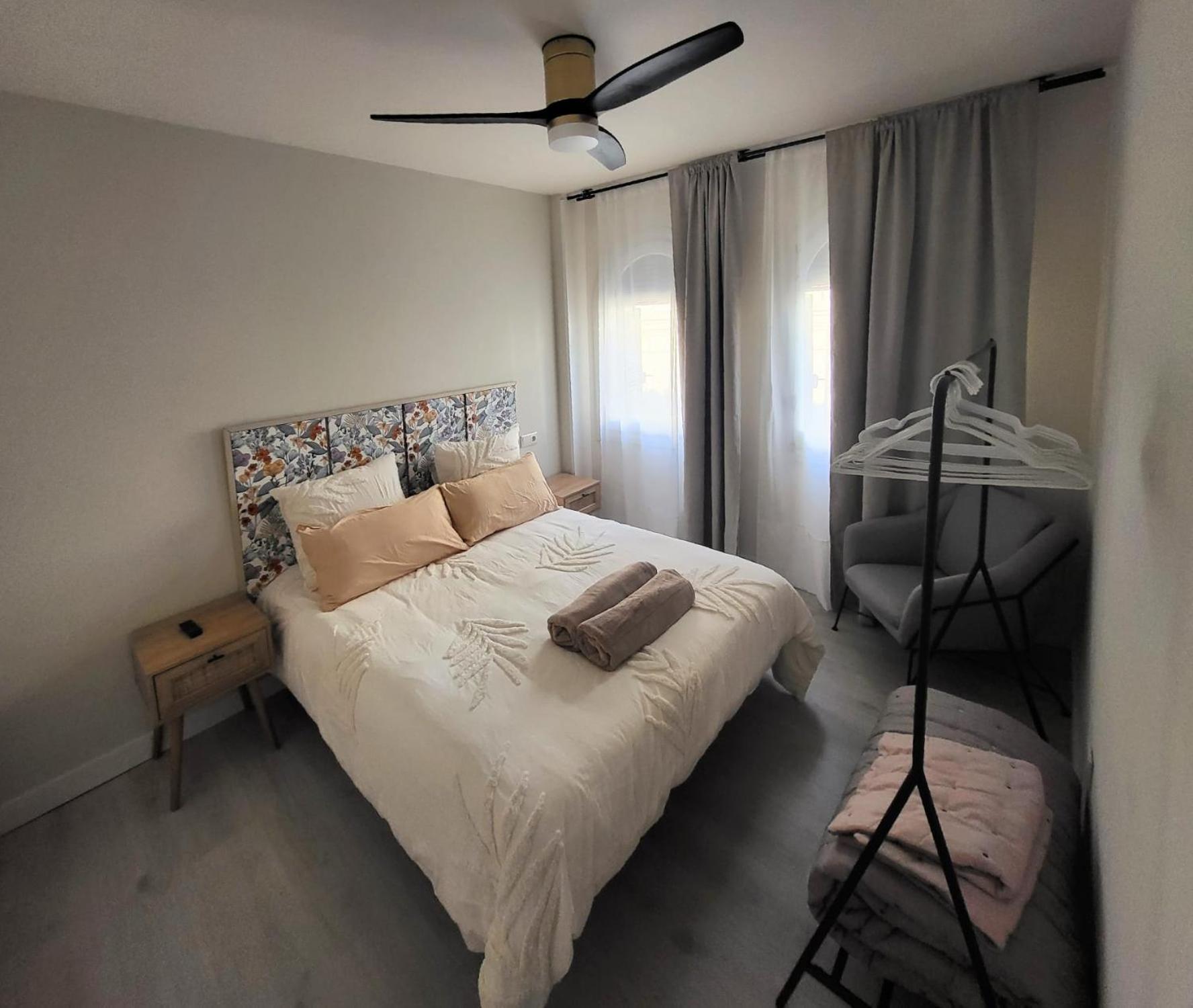 Apartamentos Crispin Candela Corella Luaran gambar